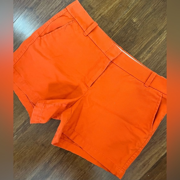 Shorts JCrew Mid Waist Trouser Style Coral Orange SZ 8 - Picture 2 of 4